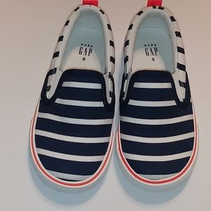 Baby Gap shoes sz8